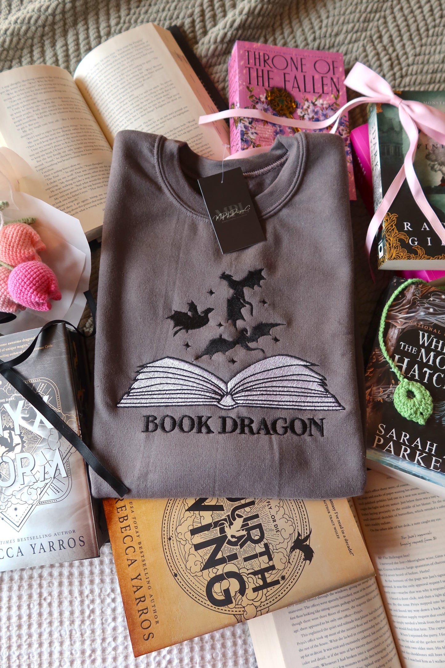 Book Dragon Crew