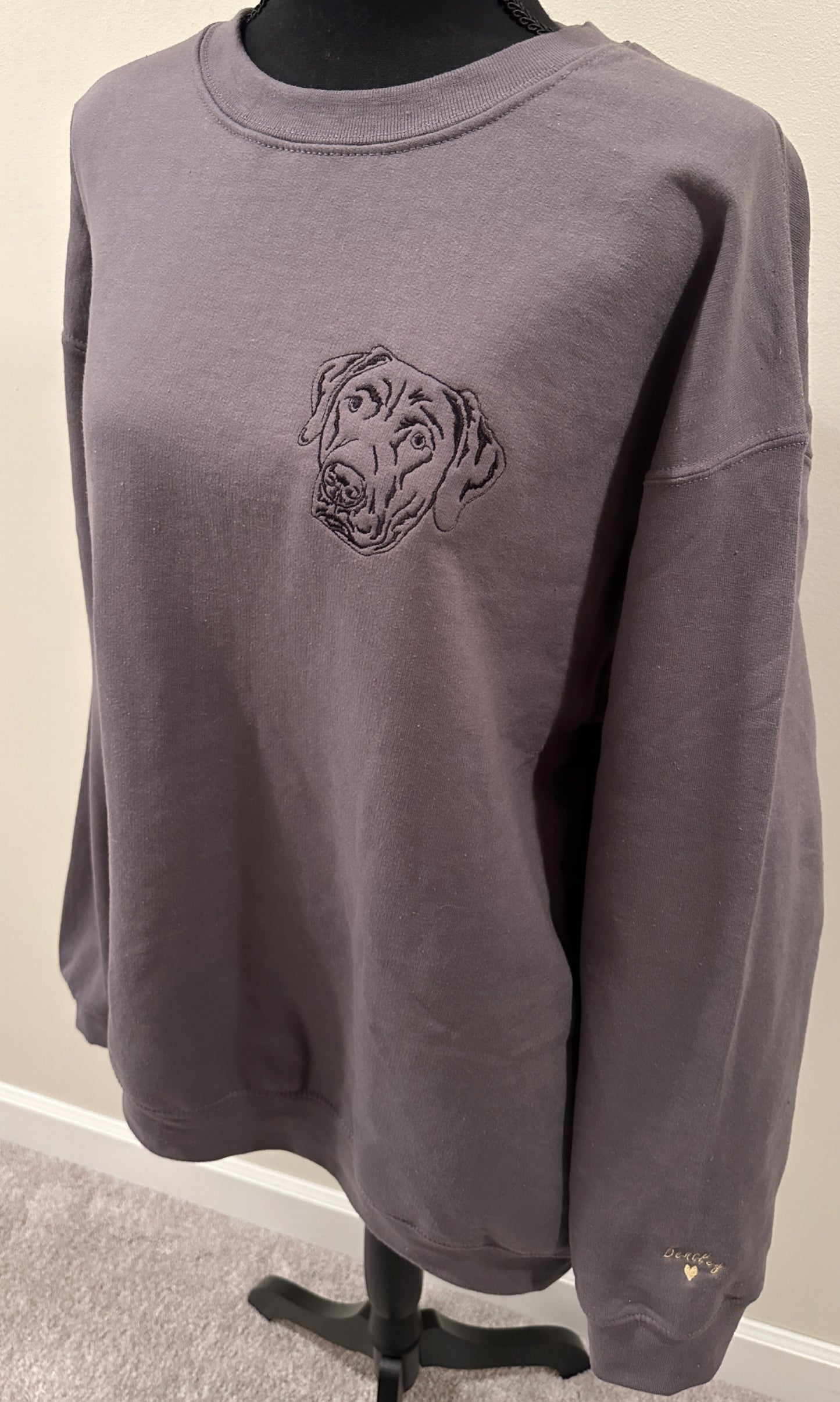 Custom animal crew