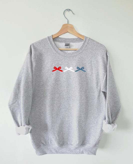 Red white and blue bow trio crew